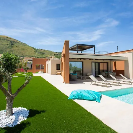 Argilla Con Piscina Privata E Jacuzzi